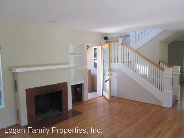 5565 Beaumont Ave - Photo 1