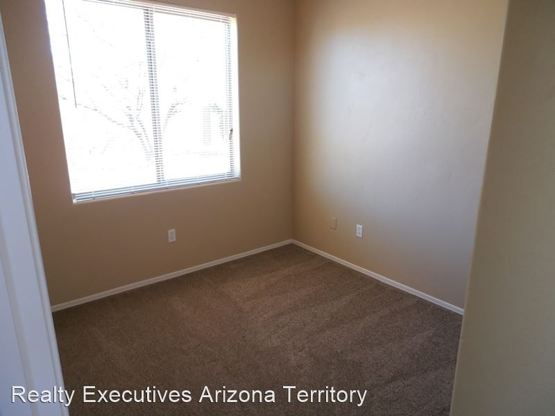 473 E Cactus Mountain Dr - Photo 4