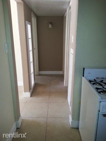 2138 E Turney Ave Apt B - Photo 15