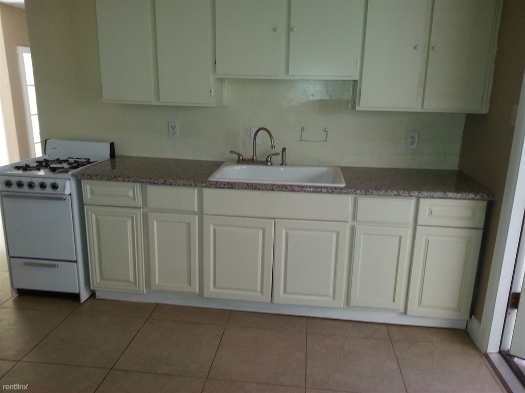 2138 E Turney Ave Apt B - Photo 13