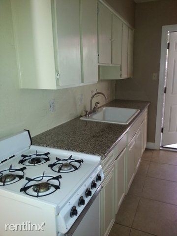 2138 E Turney Ave Apt B - Photo 12