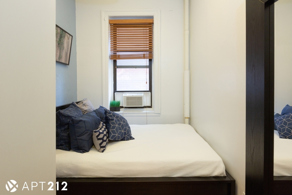 158 1st Avenue - Photo 6