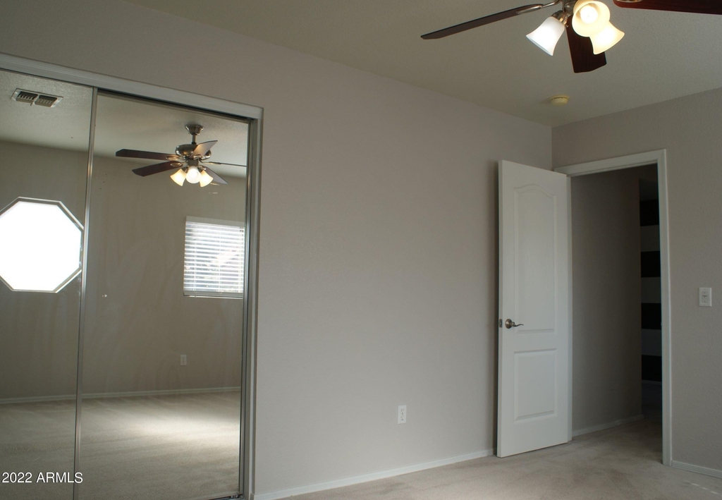 1330 E Pedro Road - Photo 32