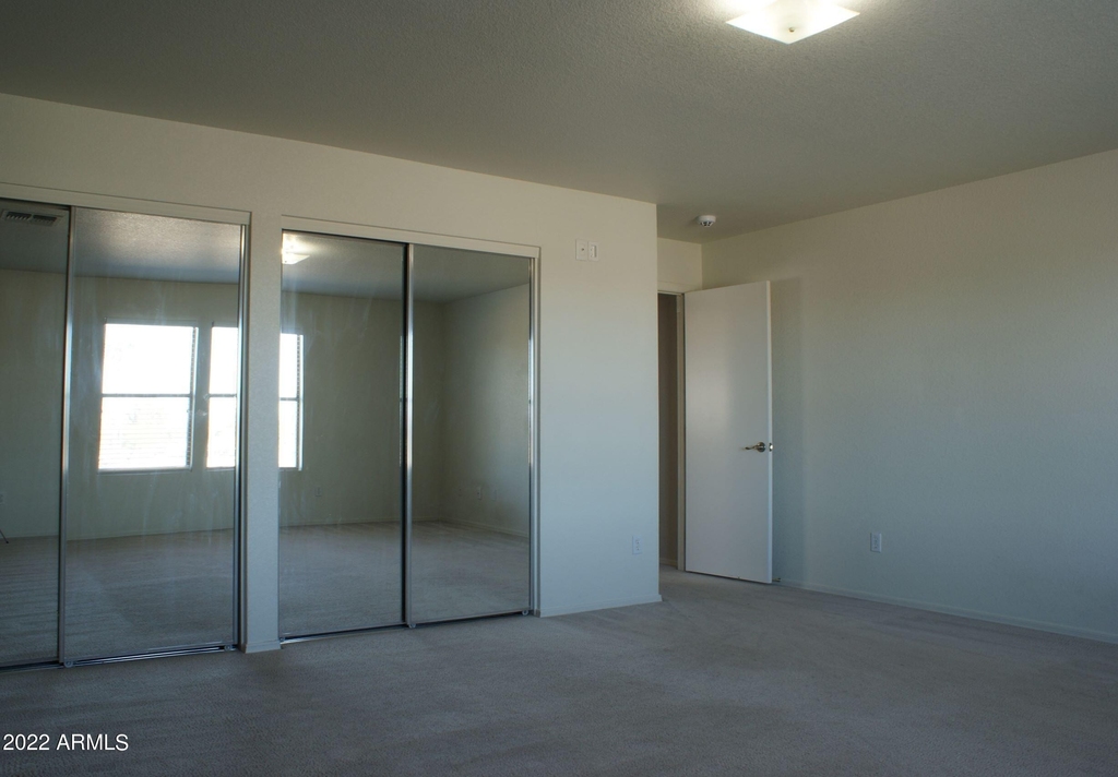 1330 E Pedro Road - Photo 39