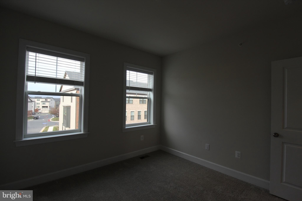 43467 Stonewood Crossing Terrace - Photo 53