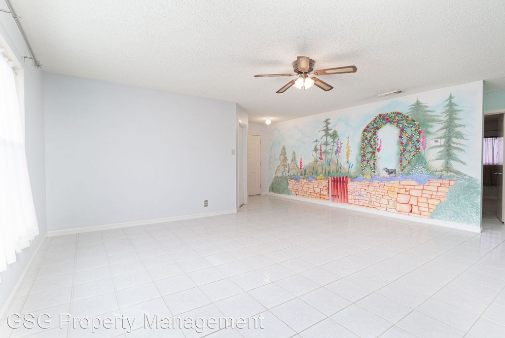 7627 Flower Bluff - Photo 3