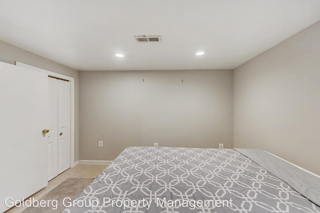 6711 Conway Ave - Photo 29