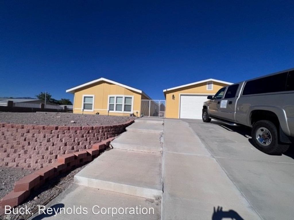 3391 South Ridge - Photo 1