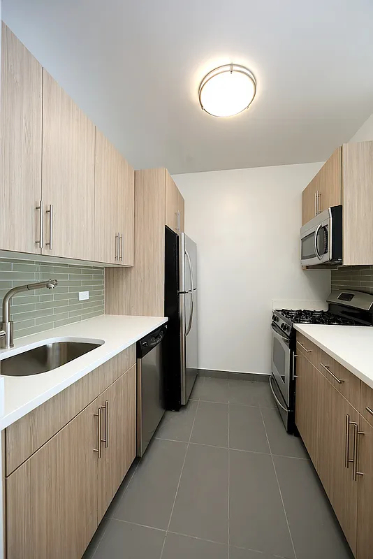 200 Water Street, Unit 1503 - Photo 3