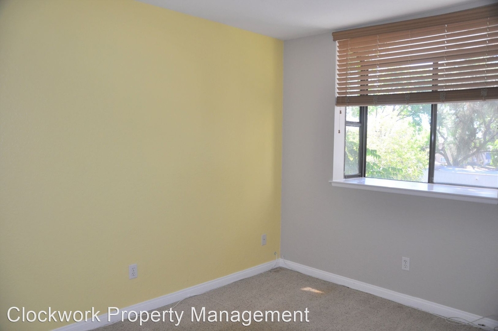 684 Sycamore Ave #6 - Photo 13