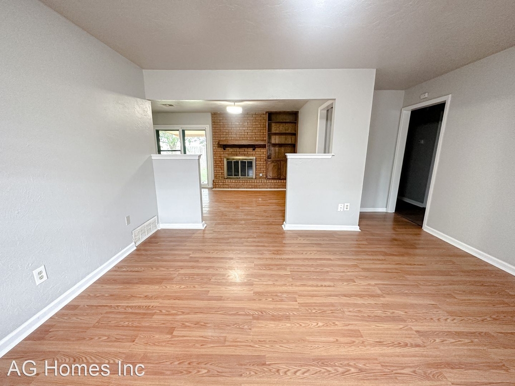 5821 Nw 62nd Terrace - Photo 6