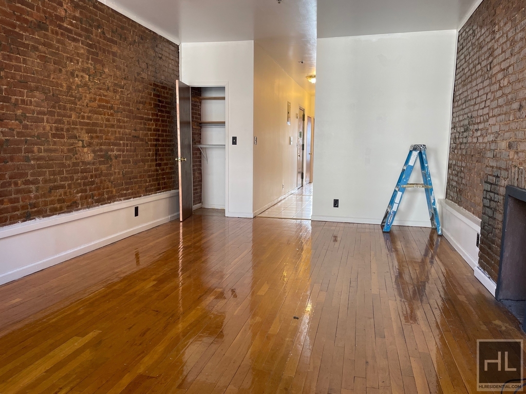 160 West 123 Street - Photo 5