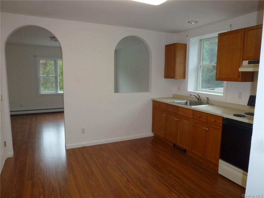 1217 E Main Street - Photo 2