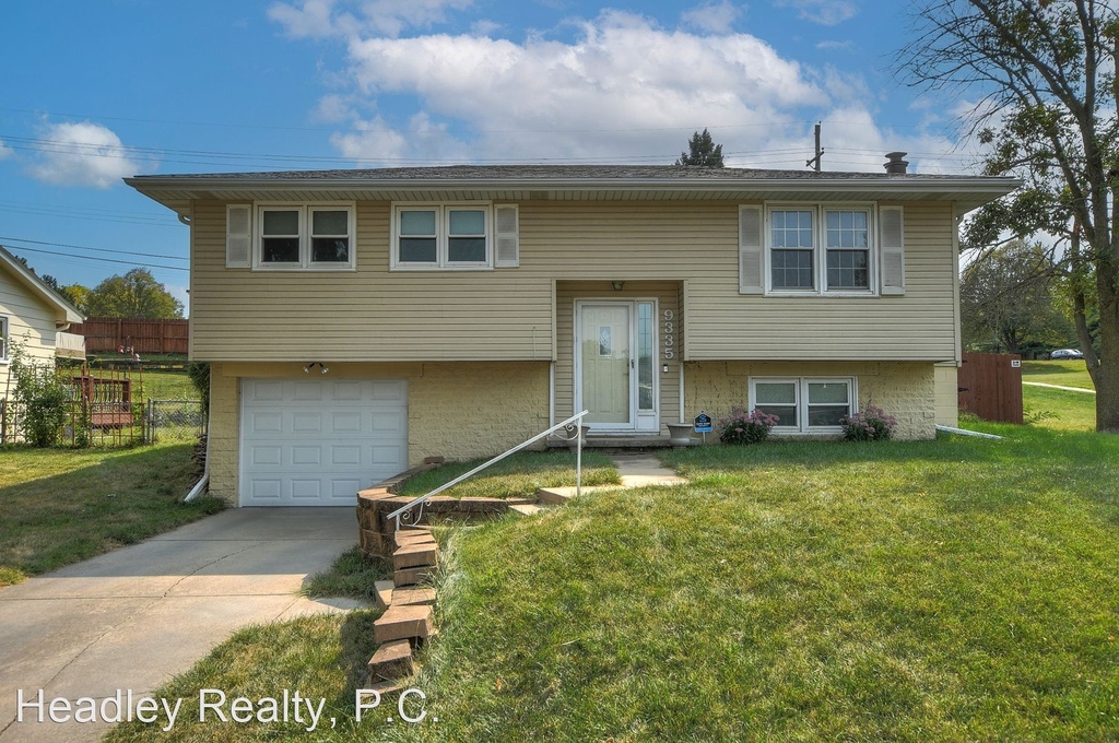 9335 Ohio Street - Photo 2