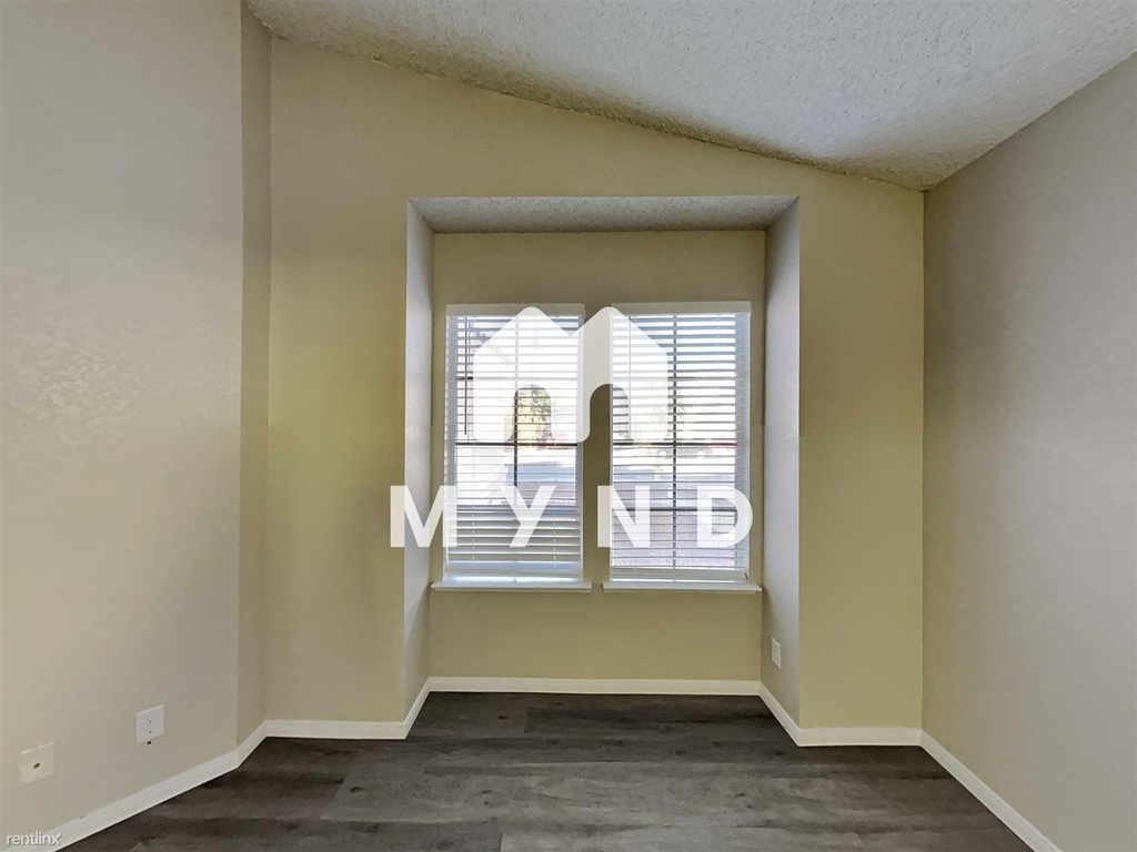 5825 Goodsprings Ct - Photo 19