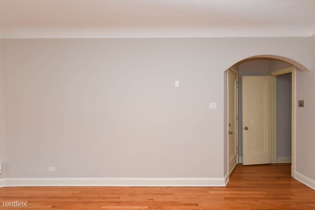 2319 N. Rockwell, Unit 3a - Photo 12