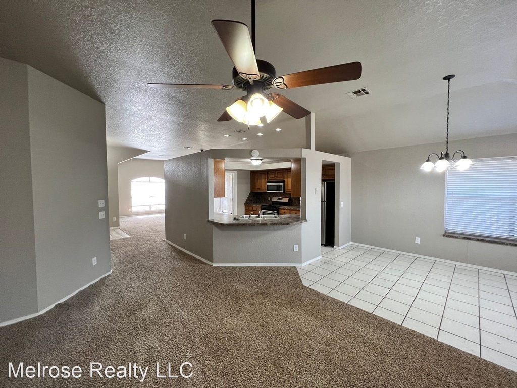 1713 Rocky Mountain Way - Photo 17