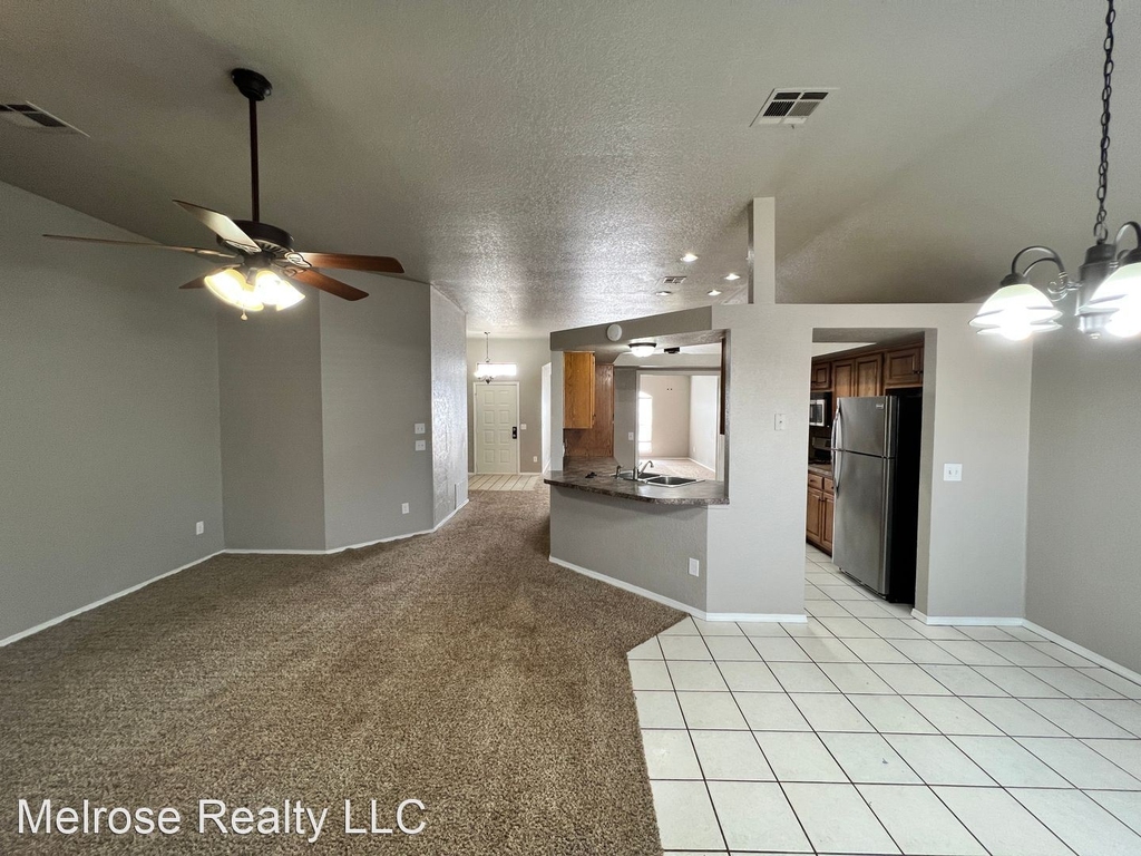 1713 Rocky Mountain Way - Photo 14