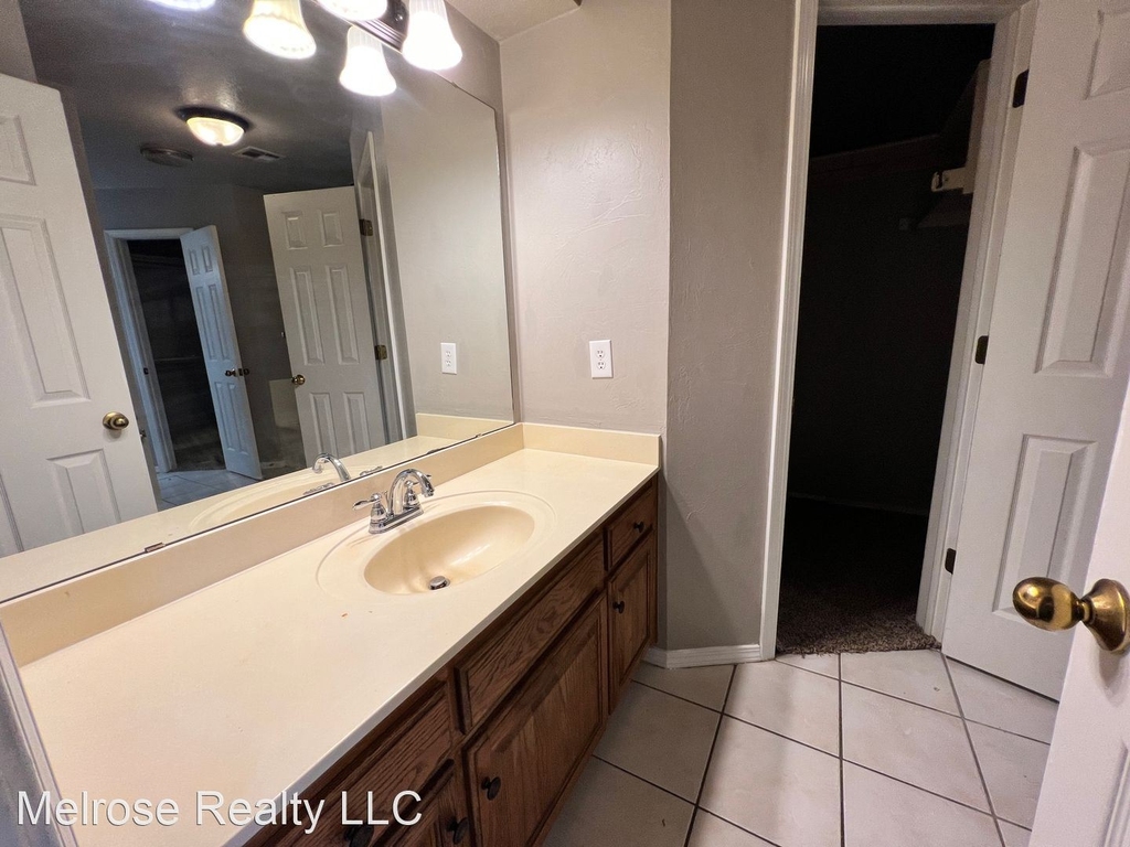 1713 Rocky Mountain Way - Photo 24