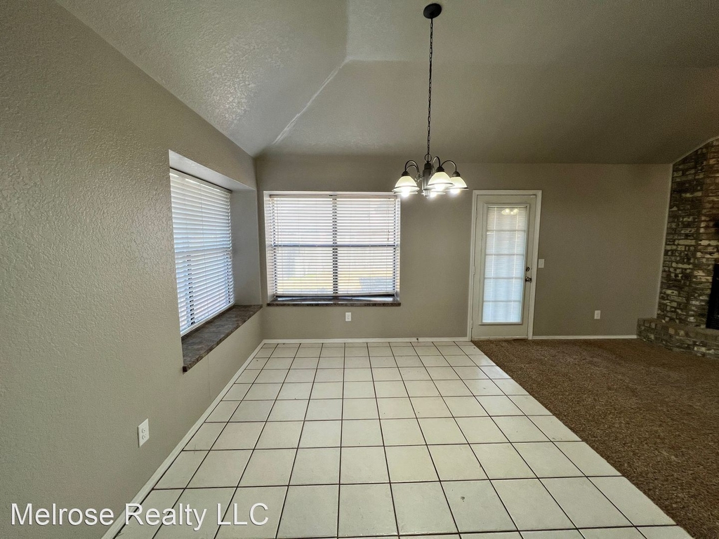 1713 Rocky Mountain Way - Photo 11