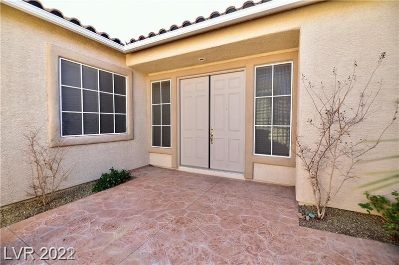 9425 Silent Oak Court - Photo 2