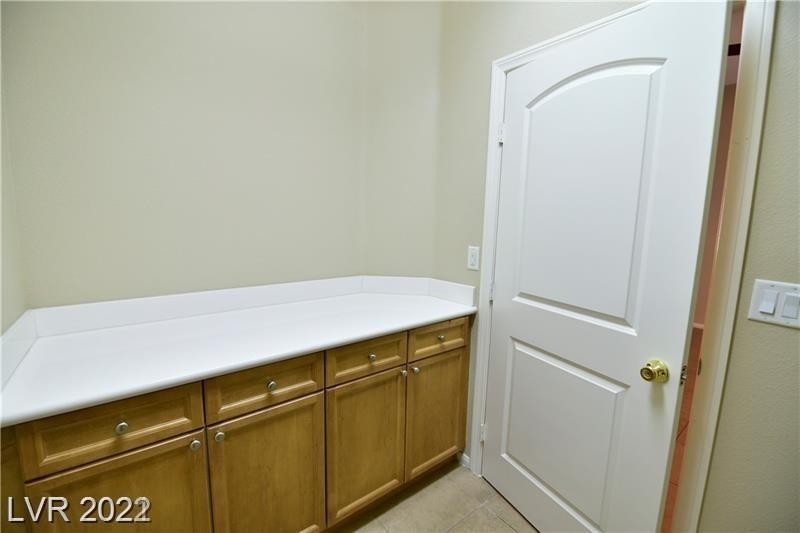 9425 Silent Oak Court - Photo 16