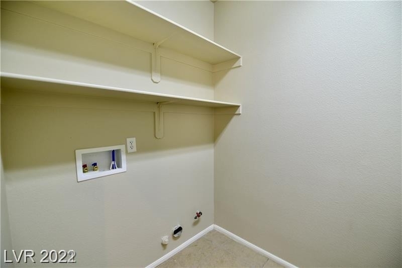 9425 Silent Oak Court - Photo 17