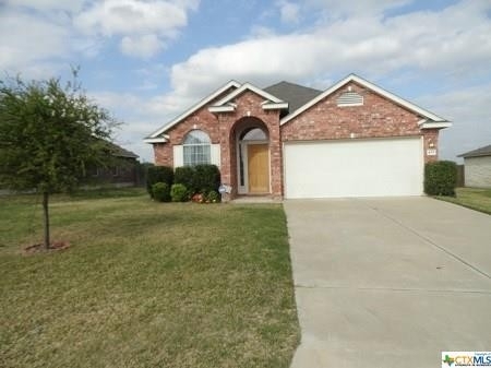 425 Weeping Willow Drive - Photo 0