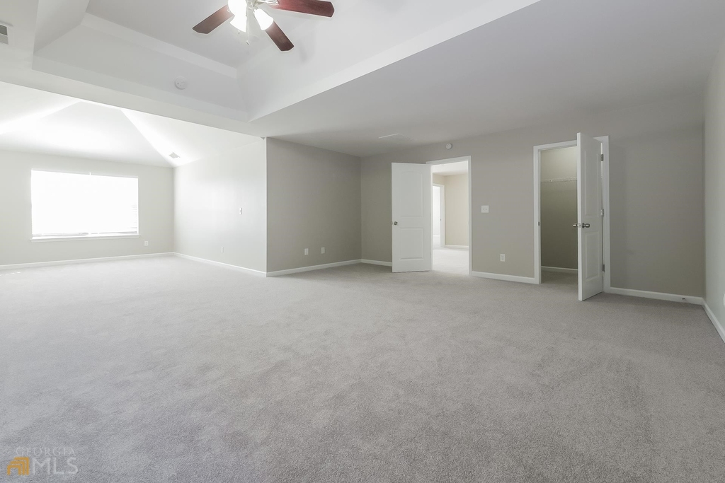 10885 Southwood Drive - Photo 12