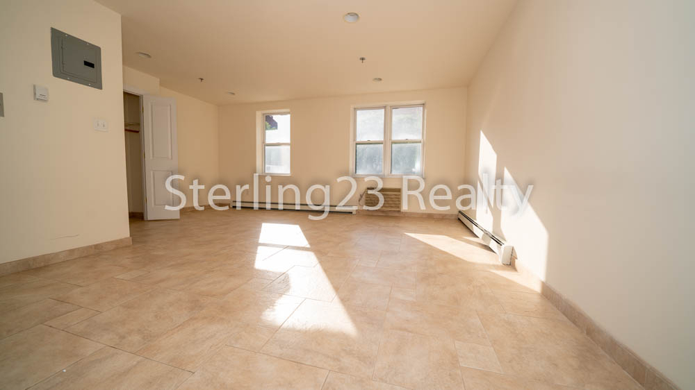 30-13 30th Street - Photo 2