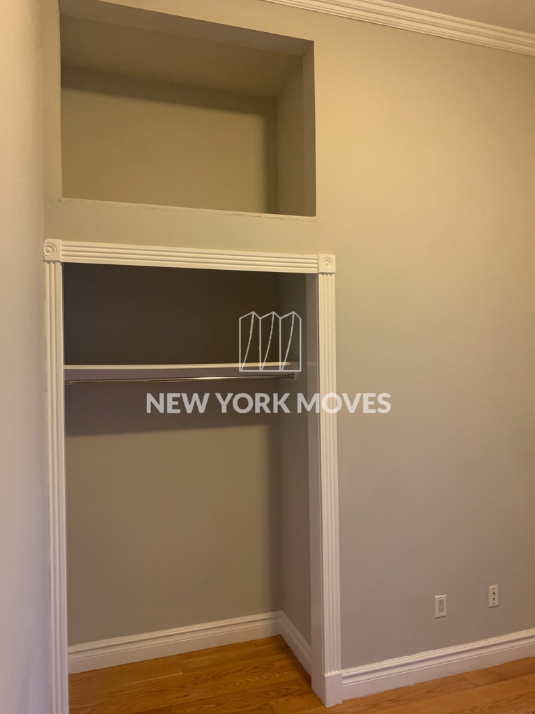 343 East 5th Street - Photo 15