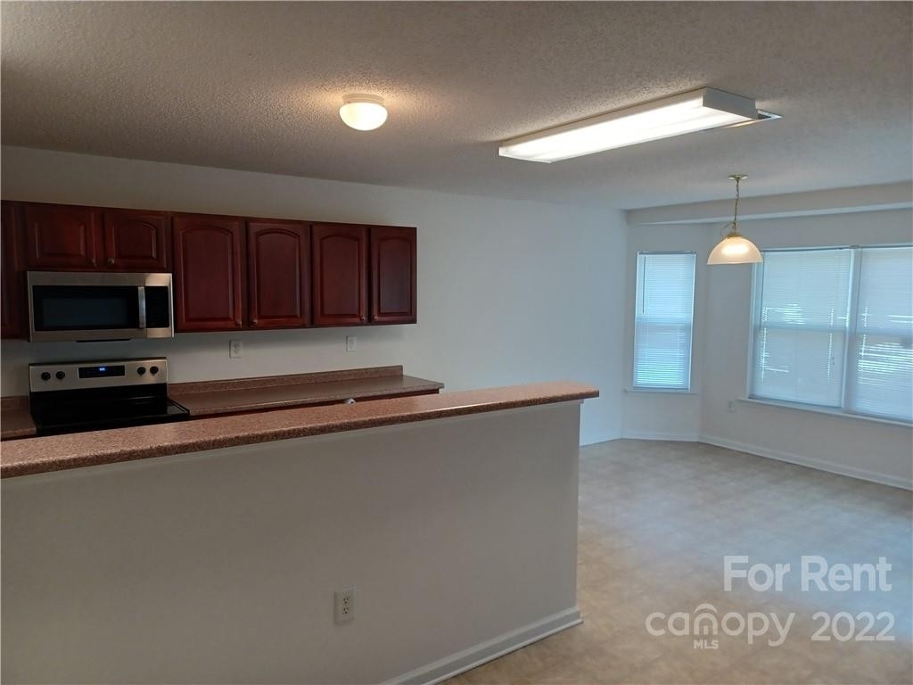 8831 Driftwood Commons Court - Photo 6