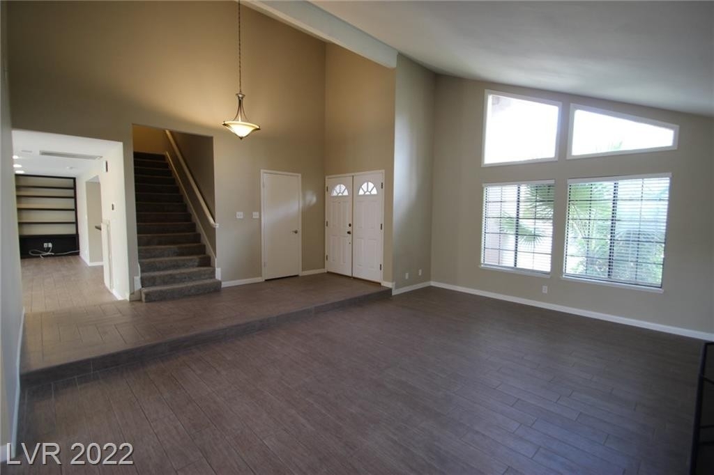 1842 Muchacha Drive - Photo 2