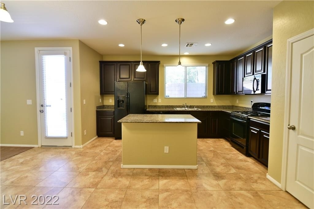 10318 Jolly Hill Avenue - Photo 11