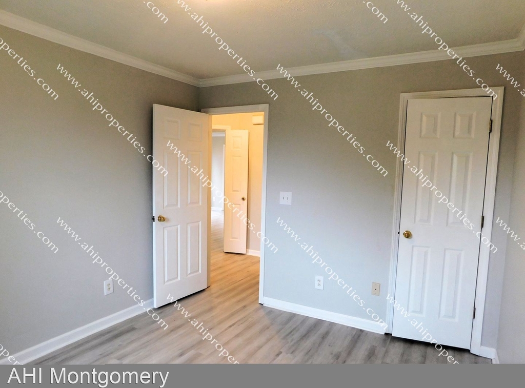 1131 Stafford Dr. - Photo 15