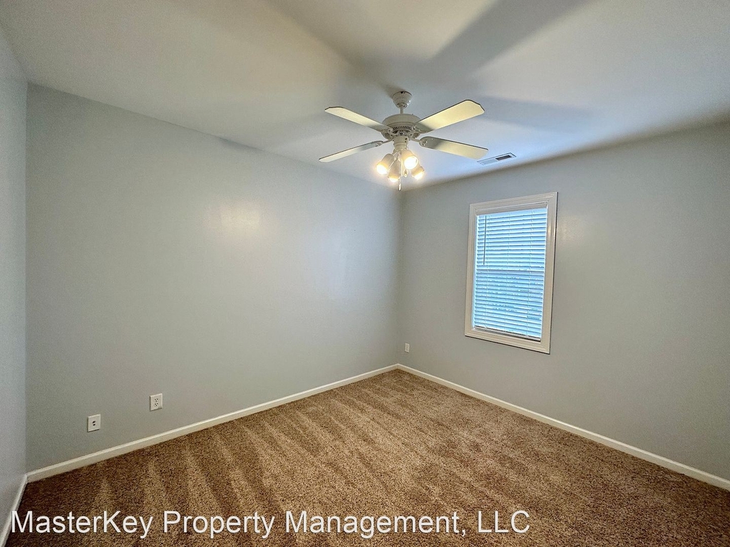 117 Bayless Ridge Ct - Photo 19