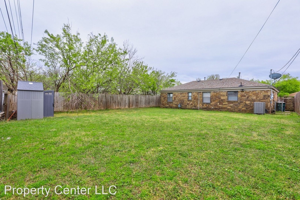 2221 Carlisle Rd - Photo 47