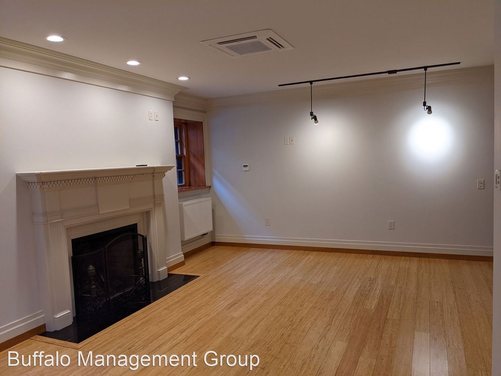 1149 Delaware Ave - Photo 15