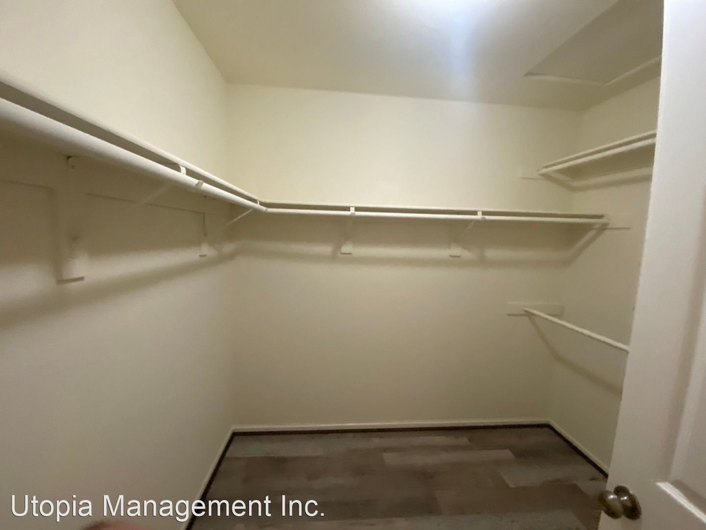 13228 Fordham Circle - Photo 15