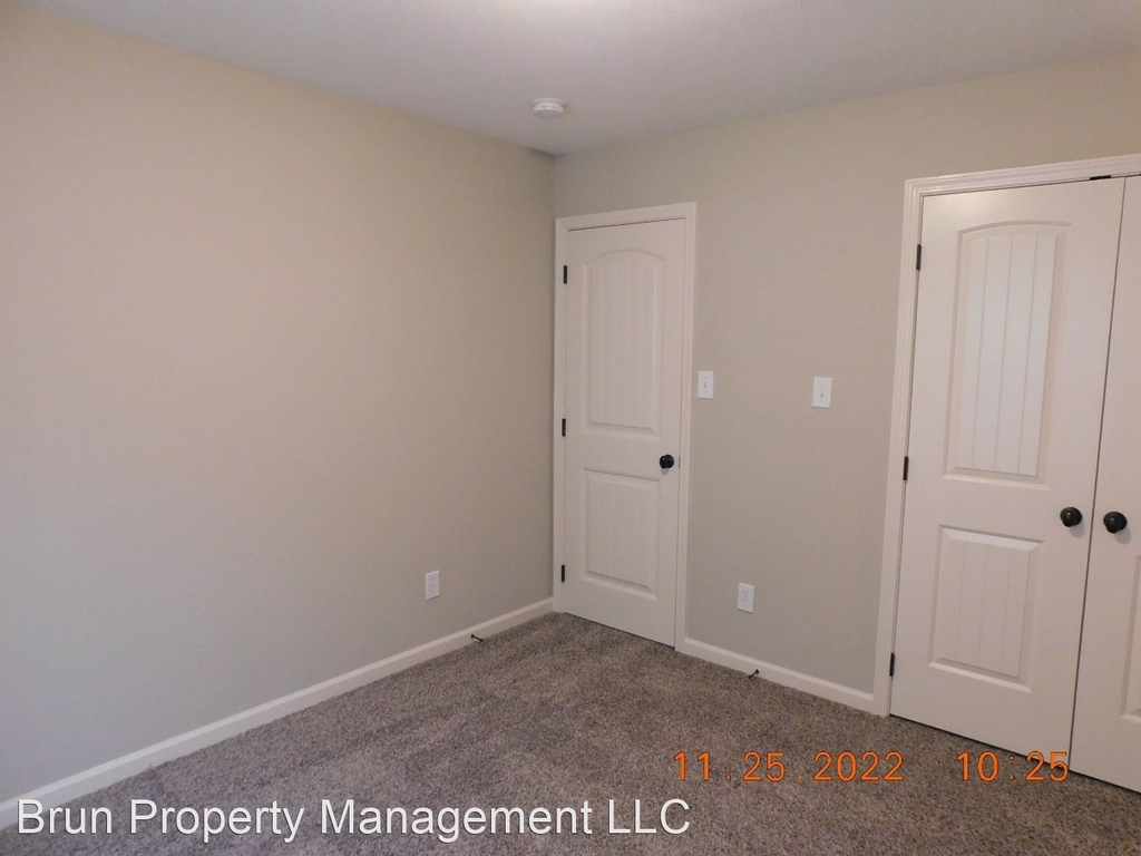 2313 Talbott Way - Photo 29