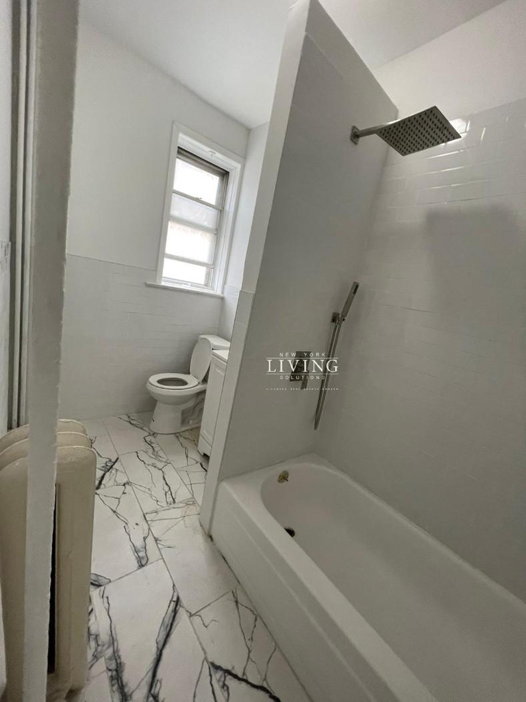 67-28 78th Street - Photo 3