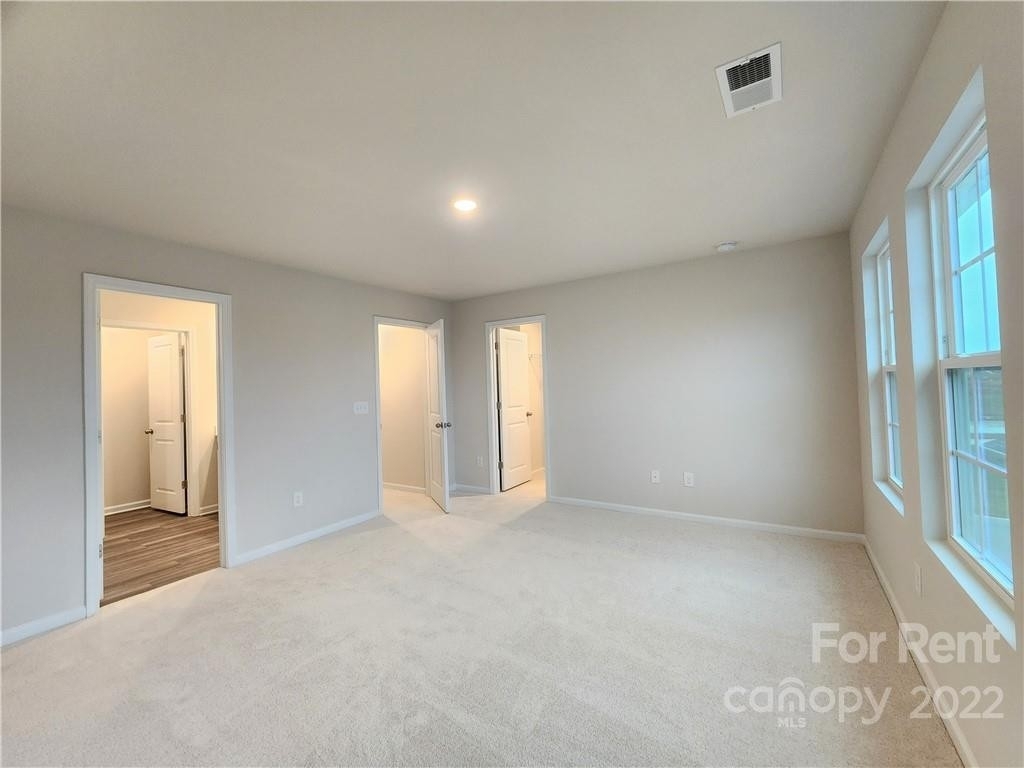 12736 Wandering Brook Drive - Photo 15