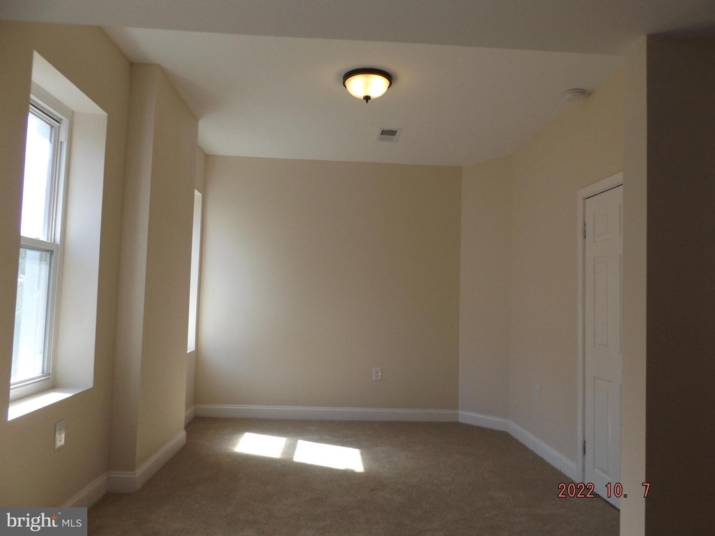 321 Kerlin St #2 - Photo 15