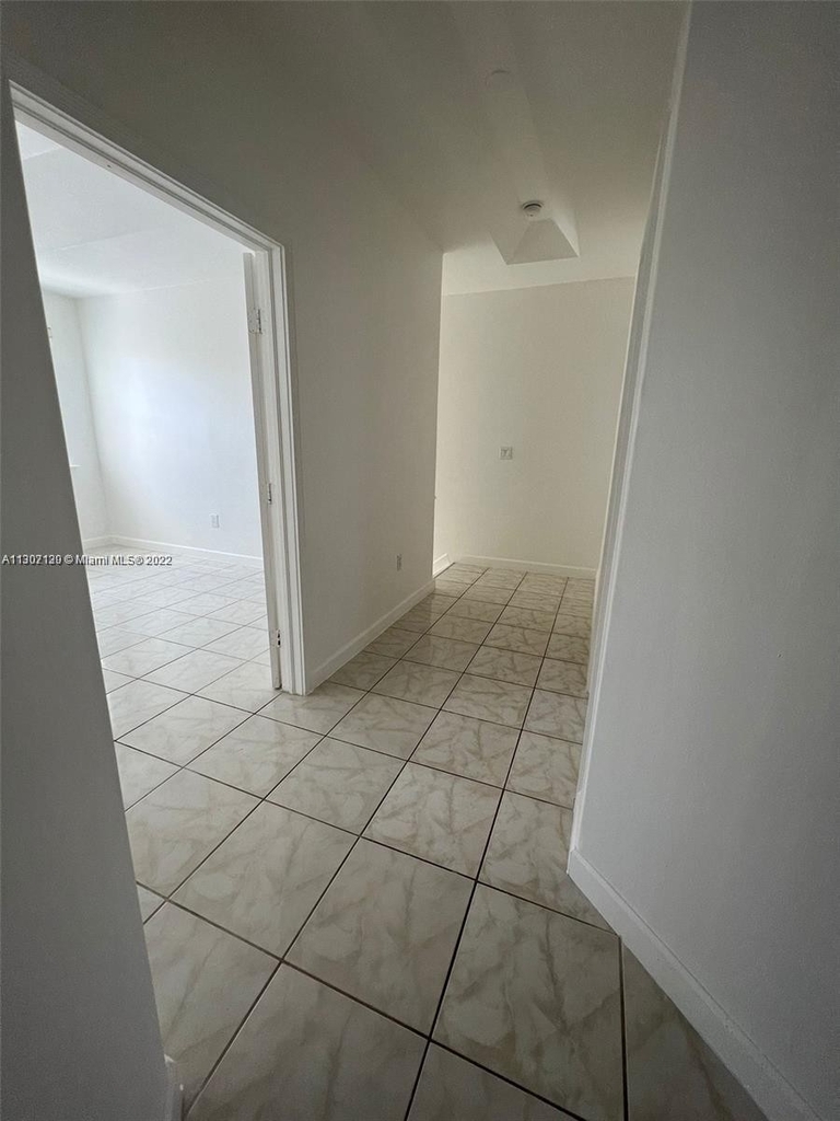 4847 Nw 108th Ct - Photo 12