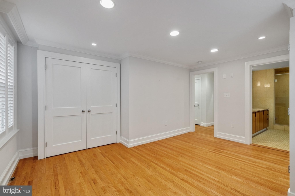 1700 Delancey Place - Photo 10