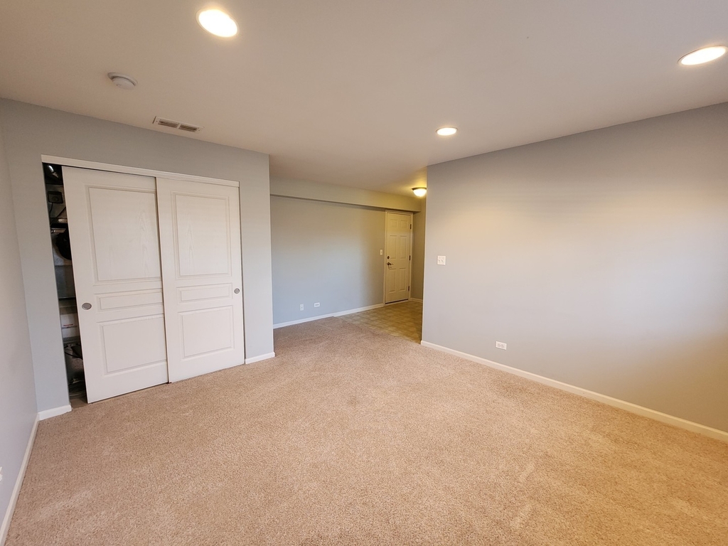 1137 Reserve Drive - Photo 10