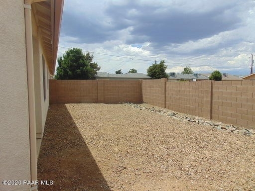 8196 E Jacque Drive - Photo 2