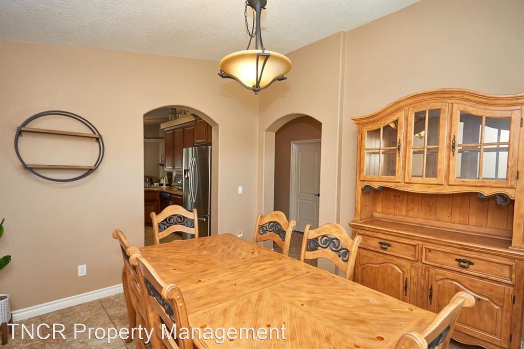 13260 Meteor Dr - Photo 15