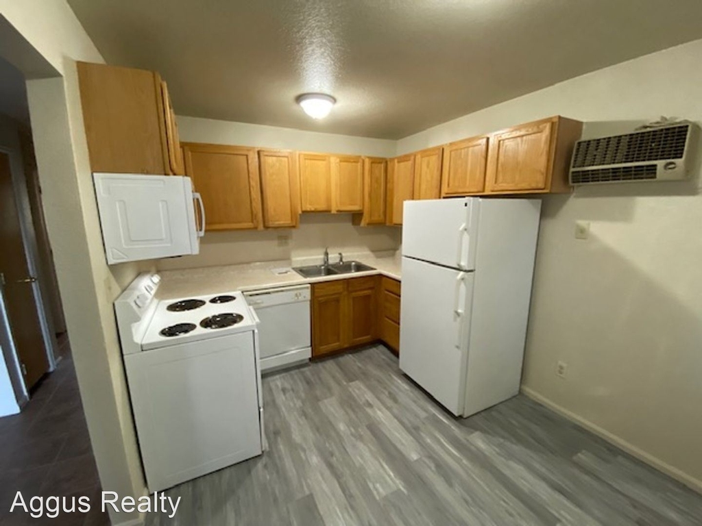 3725 Quail Street, Unit 6 - Photo 4