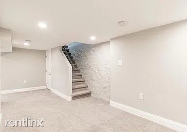 325 Lyndhurst St - Photo 9